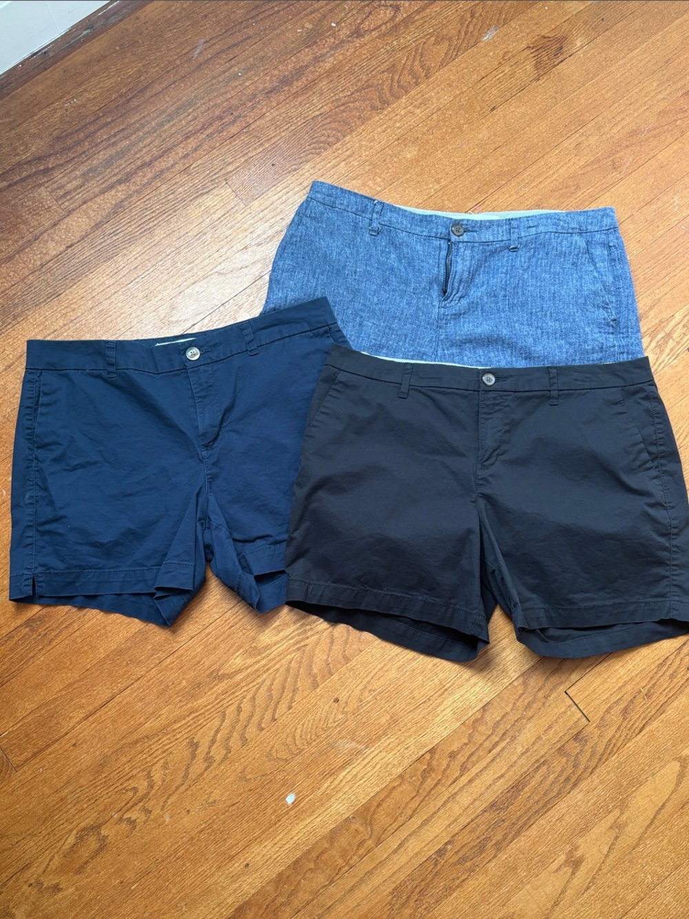 Old Navy Women's Navy, Black and Chambray Shorts Trio